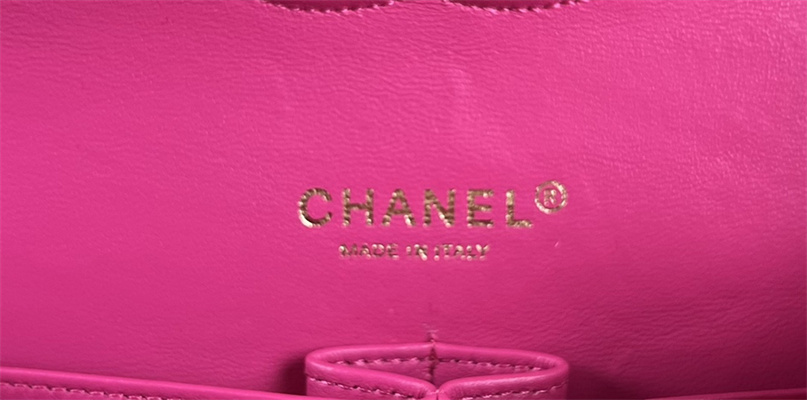 Cha.nel Mini Classic Flap Bag Tweed Gold Tone Metal Fuchsia A01116