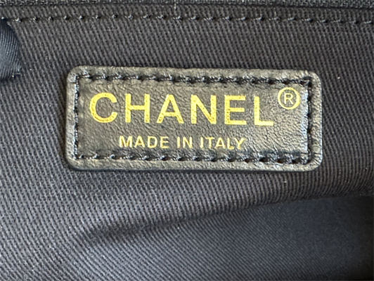 Cha.nel Deauville Large Shopping Bag Shiny Calfskin Gold Tone Metal Black A66941