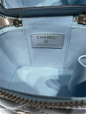 Cha.nel Vanity Case With Chain Lambskin Gold Tone Metal Blue AP2581