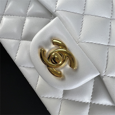 Cha.nel Mini Classic Flap Bag Lambskin Gold Tone Metal White 01116