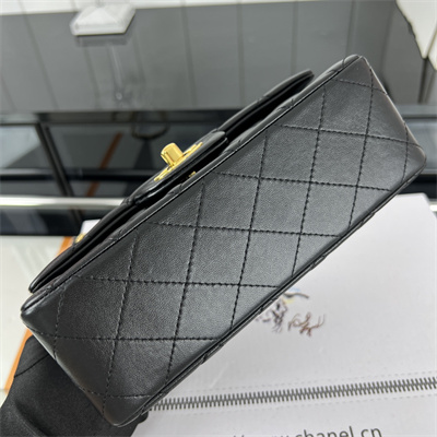 Cha.nel Mini Classic Flap Bag Lambskin Gold Tone Metal Black 01116