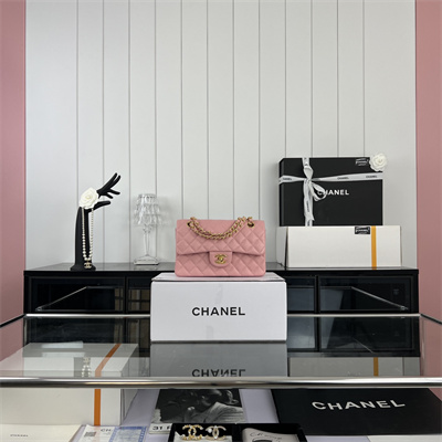 Cha.nel Small Classic Flap Bag Grained Calfskin Gold Tone Metal Pink 01117