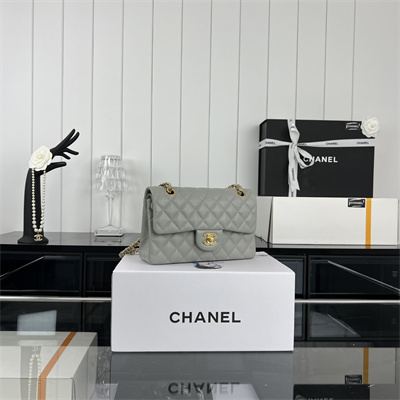 Cha.nel Small Classic Flap Bag Grained Calfskin Gold Tone Metal Grey 01117