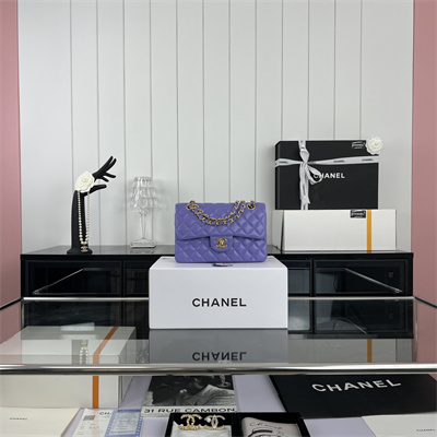 Cha.nel Small Classic Flap Bag Grained Calfskin Gold Tone Metal Purple 01117