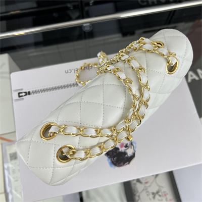Cha.nel Small Classic Flap Bag Lambskin Gold Tone Metal White 01117