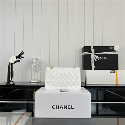 Cha.nel Small Classic Flap Bag Lambskin Gold Tone Metal White 01117