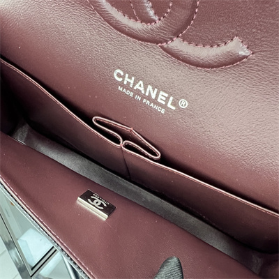 Cha.nel Medium Classic Flap Bag Grained Calfskin Silver Tone Metal Black 01112 (Flap Edge Stitch)