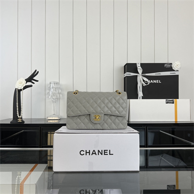 Cha.nel Medium Classic Flap Bag Grained Calfskin Gold Tone Metal Grey 01112 (Flap Edge Stitch)