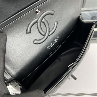 Cha.nel Medium Classic Flap Bag Lambskin Black Tone Metal Black 01112