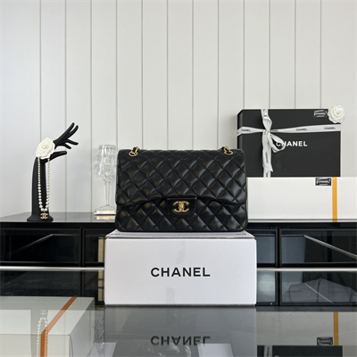 Cha.nel Large Classic Flap Bag Lambskin Gold Tone Metal Black 58600