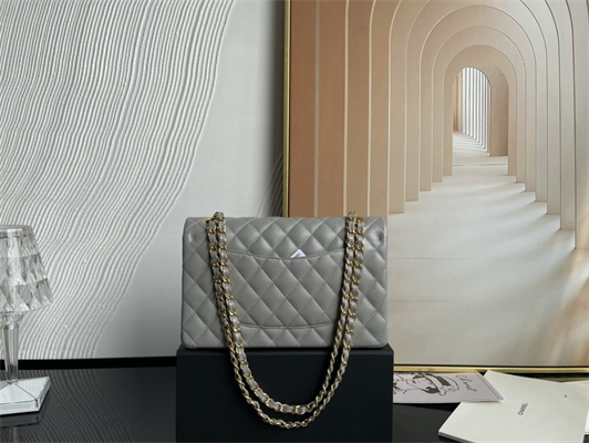 Cha.nel Medium Classic Flap Bag Grained Calfskin Gold Tone Metal Grey 01112