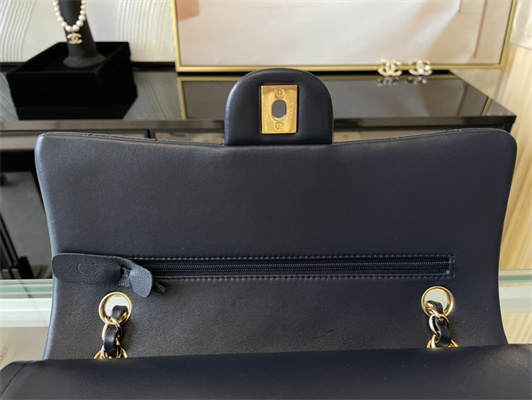 Cha.nel Medium Classic Flap Bag Lambskin Gold Tone Metal Navy 01112