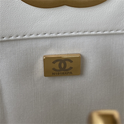 Cha.nel 19 Tote Bag Lambskin White AS3519