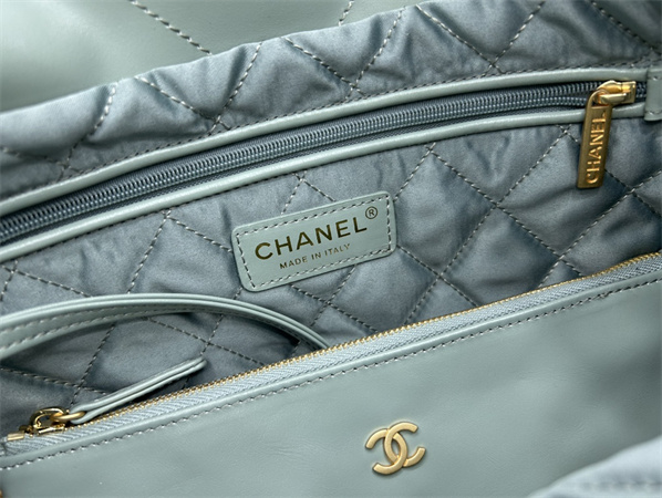 Cha.nel 22 Small Handbag Shiny Calfskin Gold Tone Metal Mint AS3260