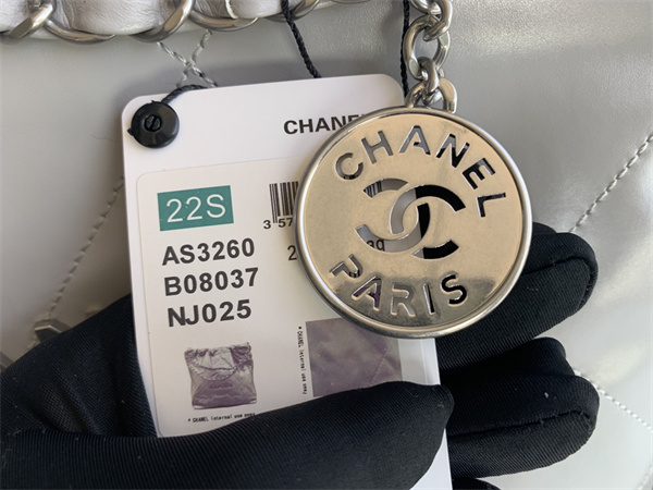 Cha.nel 22 Small Handbag Shiny Calfskin Silver Tone Metal Grey AS3260