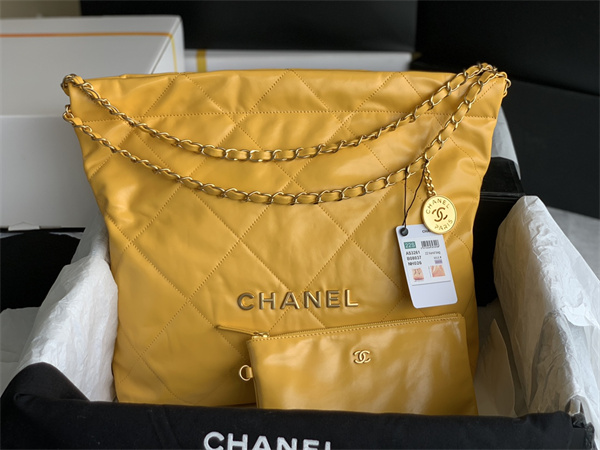 Cha.nel 22 Medium Handbag Shiny Calfskin Gold Tone Metal Yellow AS3261
