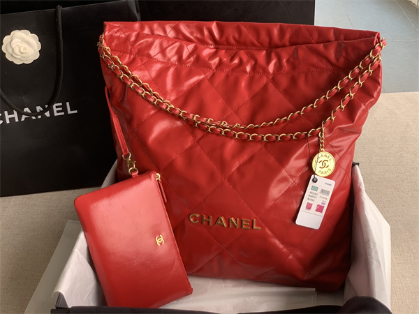 Cha.nel 22 Large Handbag Shiny Calfskin Gold Tone Metal Red AS3262