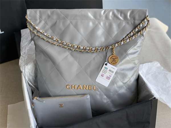 Cha.nel 22 Large Handbag Shiny Calfskin Gold Tone Metal Grey AS3262