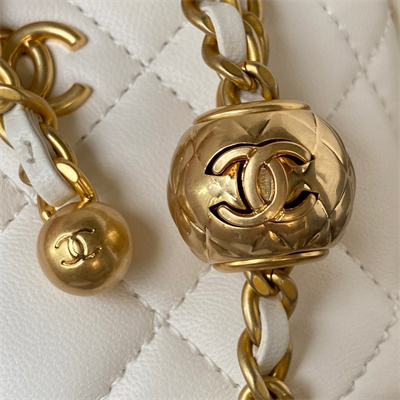 Cha.nel Vanity Case With Ball Lambskin Gold Tone Metal White AP1447