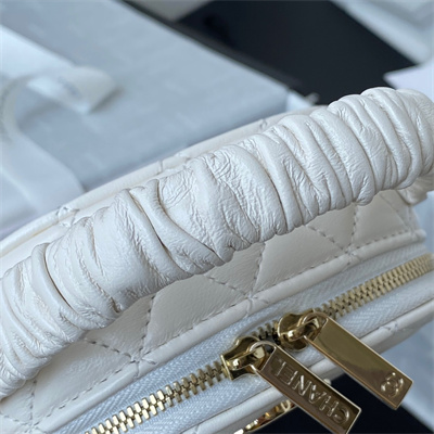 Cha.nel Vanity Case With Top Handle Lambskin Gold Tone Metal White AP2731