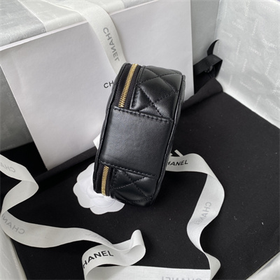 Cha.nel Vanity Case With Top Handle Lambskin Gold Tone Metal Black AP2731