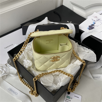 Cha.nel Vanity Case Lambskin Gold Tone Metal Yellow AP3300