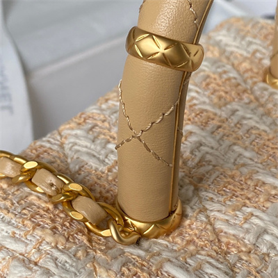 Cha.nel Vanity Case With Top Handle Wool Tweed Gold Tone Metal Beige AS3973