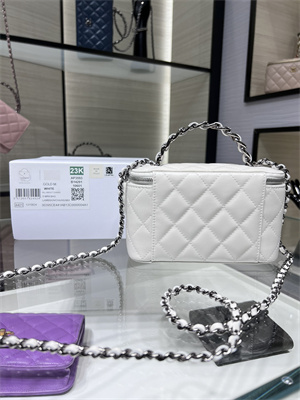 Cha.nel  Clutch With Chain Vanity Shiny Crumpled Calfskin, Strass & Ruthenium-Finish Metal White AP3593