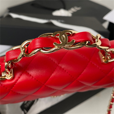 Cha.nel Clutch/Phone Holder With Chain Gold Tone Metal Red AP3226