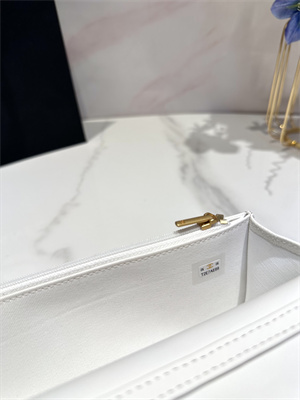 Cha.nel Clutch With Chain Grained Calfskin Gold Tone Metal White AP3581