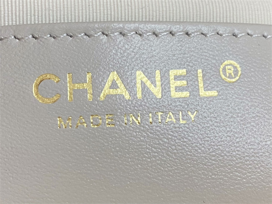 Cha.nel Tote Bag Lambskin Gold Tone Metal White AS4188