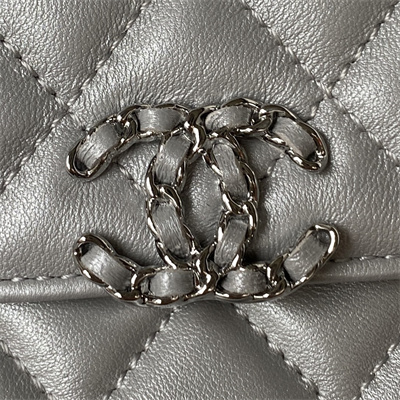 Cha.nel Clutch With Chain Top Handle Grained Calfskin Gold Tone Metal Silver AP3237