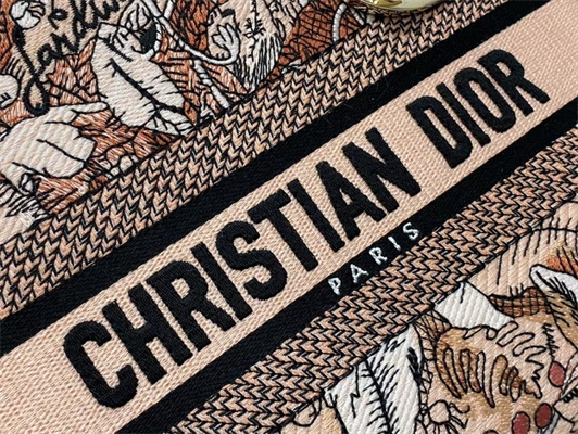 CD Medium Lady Di.or D-Lite Bag Jardin Magique Embroidery Powder Pink