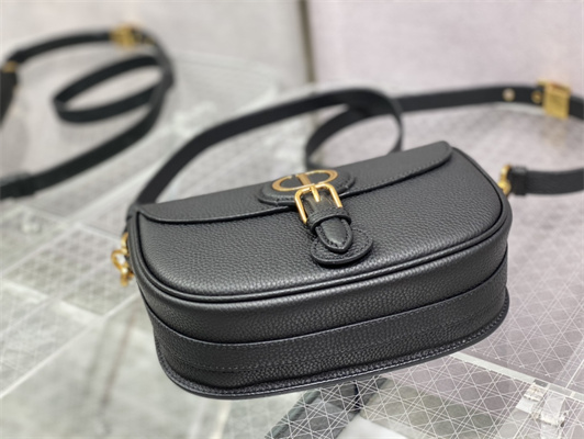CD Medium Di.or Bobby Bag Grained Calfskin Black