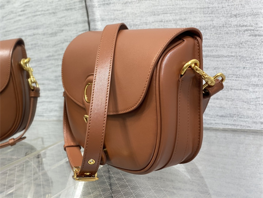 CD Medium Di.or Bobby Bag Box Calfskin Caramel