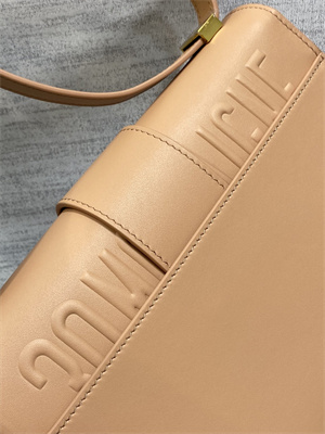 CD 30 Montaigne Bag Box Calfskin Nude