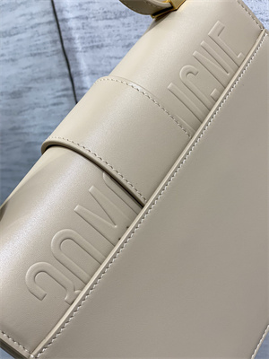 CD 30 Montaigne Bag Box Calfskin Beige