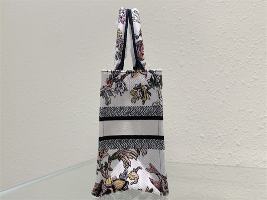 CD Small Book Tote Jardin Botanique Embroidery White Multicolor