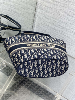 CD Hat Basket Bag Blue Oblique Jacquard Embroidery