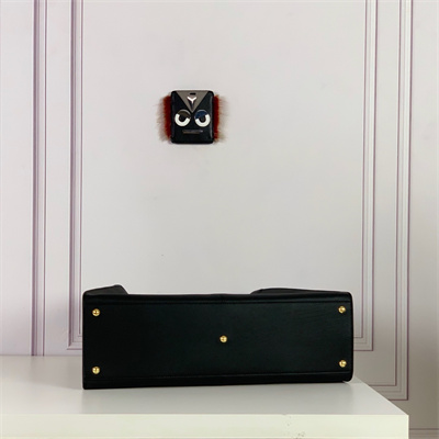 Fen.di Peekaboo X-Lite Large Leather Bag Black Color