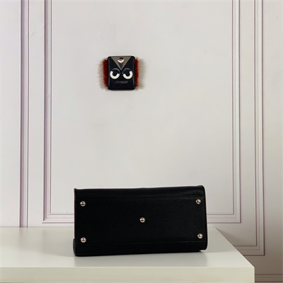 Fen.di Peekaboo X-Lite Medium Leather Bag Black Color