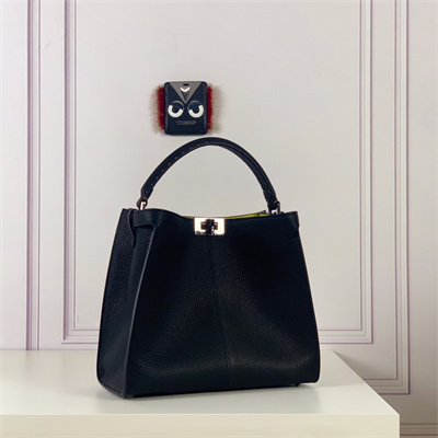 Fen.di Peekaboo X-Lite Medium Leather Bag Black Color
