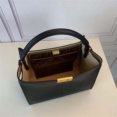 Fen.di Peekaboo X-Lite Medium Leather Bag Black Color