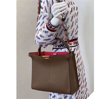 Fen.di Peekaboo X-Lite Medium Leather Bag Brown Color