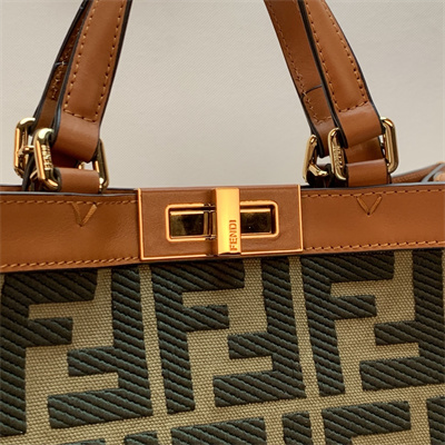 Fen.di Peekaboo X-Tote FF Canvas Green Color