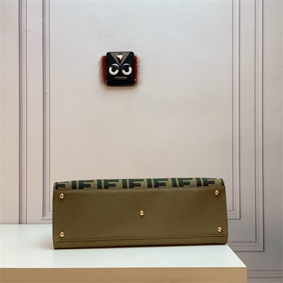 Fen.di Peekaboo X-Tote FF Canvas Green Color