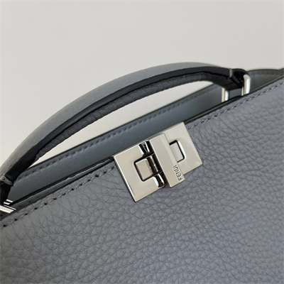 Fen.di Peekaboo ISeeU XCross Leather Bag Grey Color