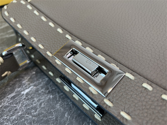 Fen.di Peekaboo Iconic ISeeU Medium Bag Cuoio Romano Leather Dk Grey Color With Topstitches