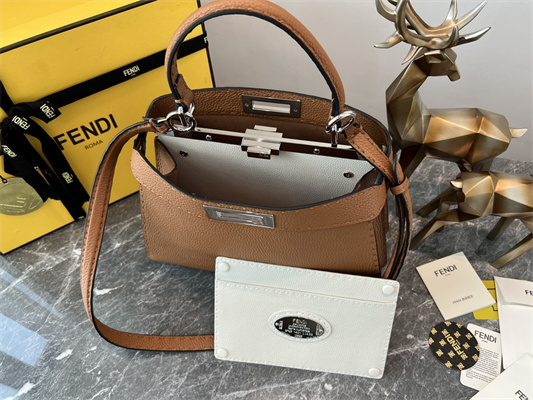 Fen.di Peekaboo Iconic ISeeU Medium Bag Cuoio Romano Leather Brown Color With Topstitches