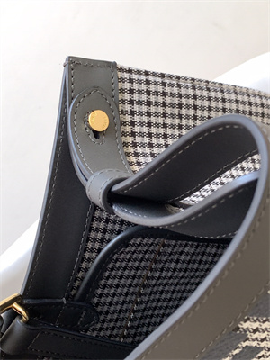 Fen.di Peekaboo X-Tote Wool Vitello King Houndstooth FF Embroidered Black Color